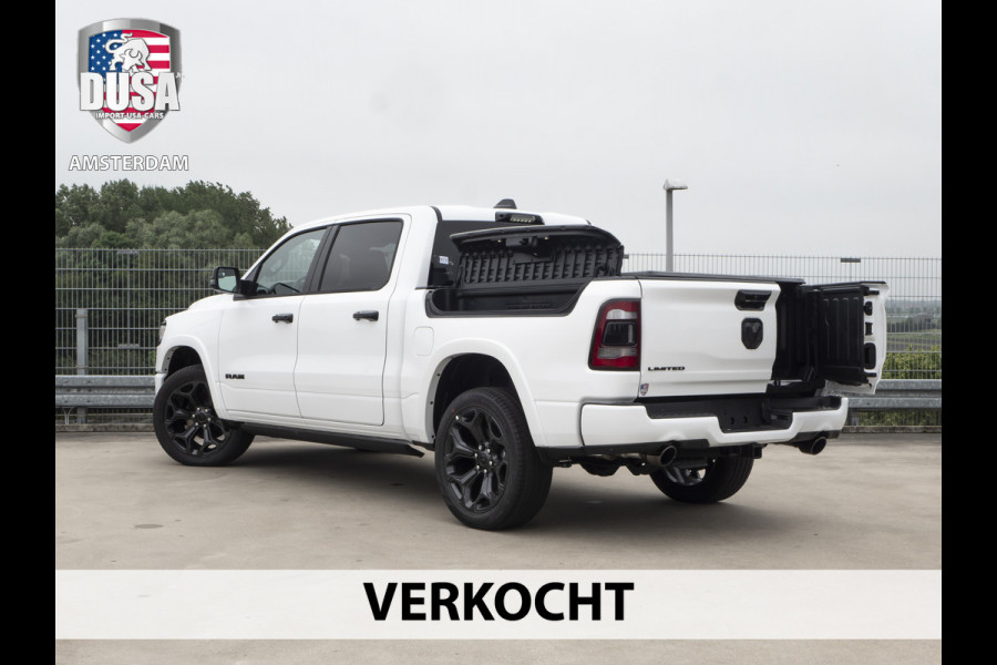 Dodge Ram 1500 Limited 5.7 V8 HEMI E-torque Night Edition / Panoramadak  / Luchtvering / RAMBOX  | Getoonde accessoires zijn verkrijgbaar tegen meerprijs