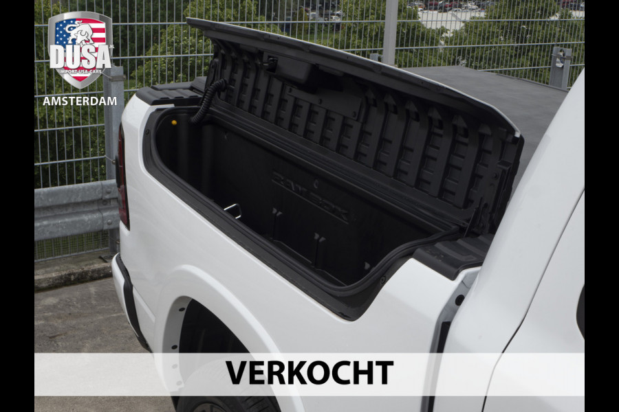 Dodge Ram 1500 Limited 5.7 V8 HEMI E-torque Night Edition / Panoramadak  / Luchtvering / RAMBOX  | Getoonde accessoires zijn verkrijgbaar tegen meerprijs