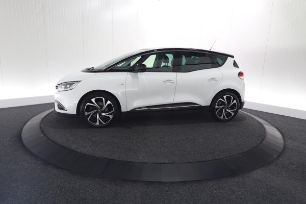 Renault Scénic TCe 140 EDC BOSE | Trekhaak | Adaptieve Cruise Control | Head-Up Display | Camera