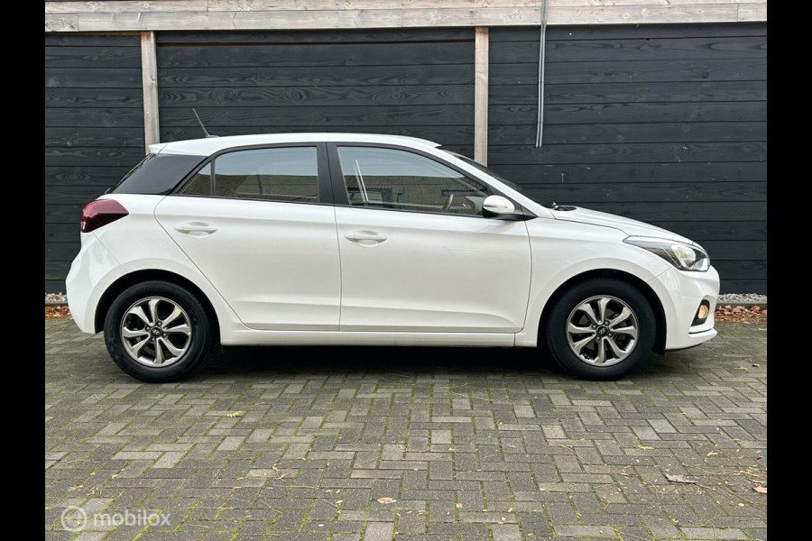 Hyundai i20 1.0 T-GDI Comfort Airco / Nav Carplay / LM / 53.582KM!!