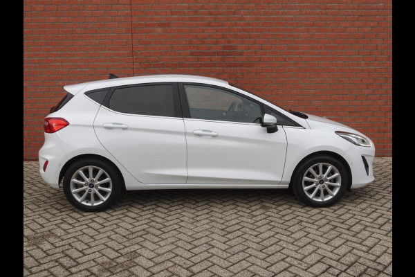 Ford Fiesta 1.0 EcoBoost Titanium Airco ECC Navi Carplay PDC VA+Camera Cruise Control 16" LM Velgen