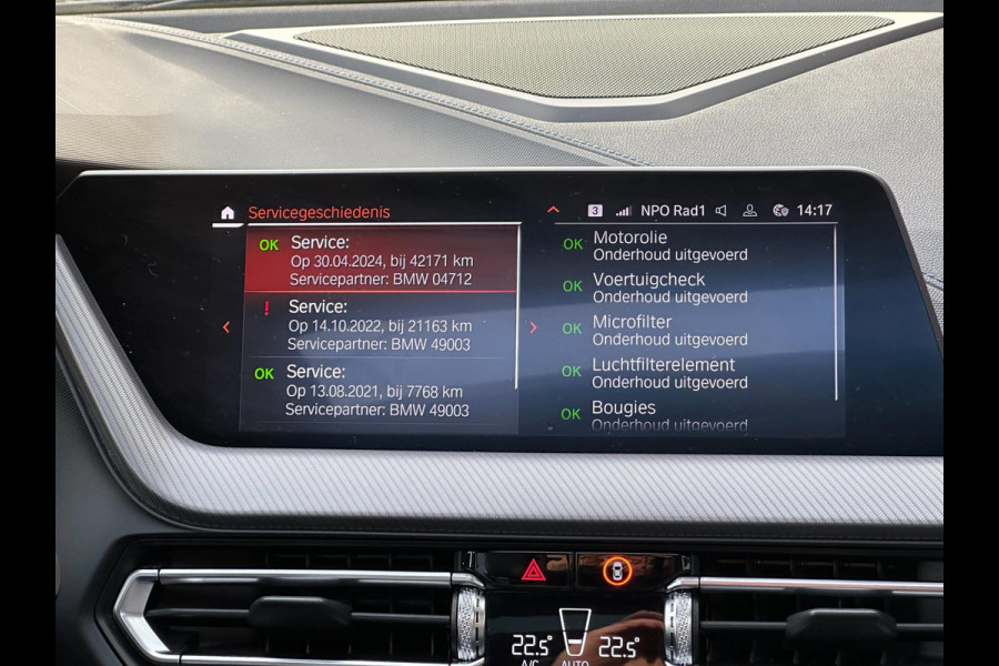 BMW 1-serie 118i M Sport | Pano*HUD*Live Cockpit*Keyless