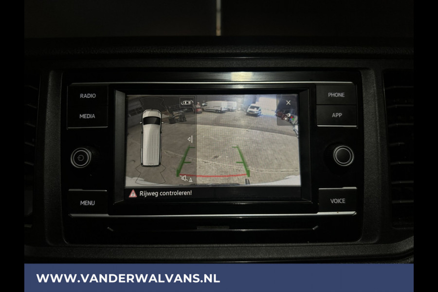 Volkswagen Crafter 2.0 TDI 140pk L3H3 L2H2 Euro6 Airco | Camera | Apple Carplay | Android Auto Parkeersensoren, Bijrijdersbank