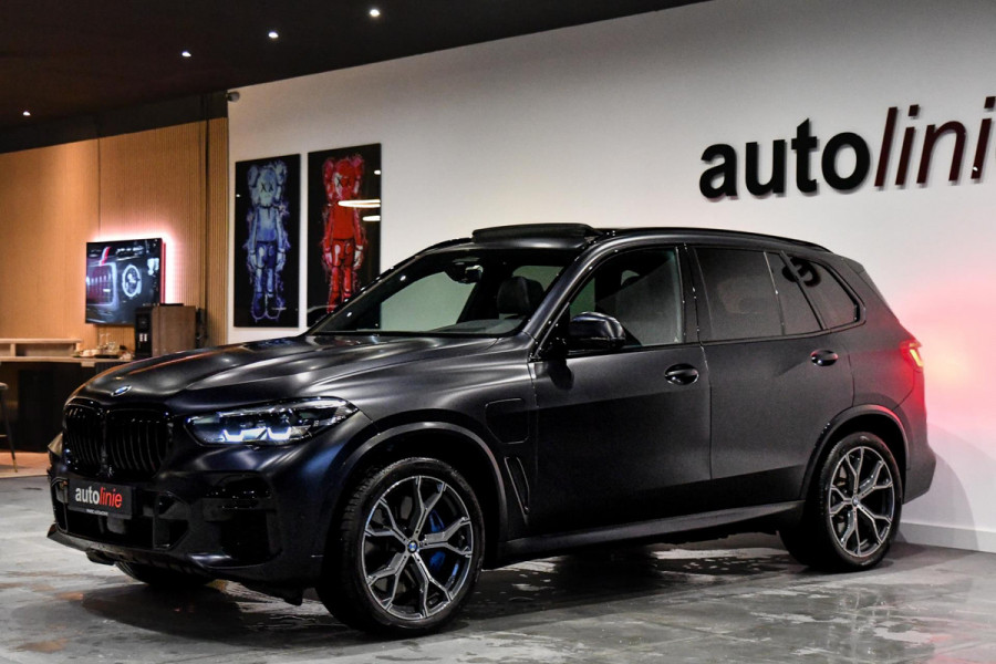 BMW X5 XDrive45e M-Sport. Aero, Luchtv, Pano, 360, HUD, ACC, Keyless, Trekhaak, H/K, Leder, Sfeer, 21'' CarPlay!