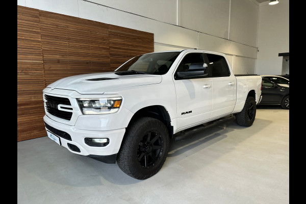 Dodge Ram 1500 5.7 V8 4x4 Crew Cab 5'7 Sport | Soft Cover | Full option | Camera | Trekhaak | White Edition |