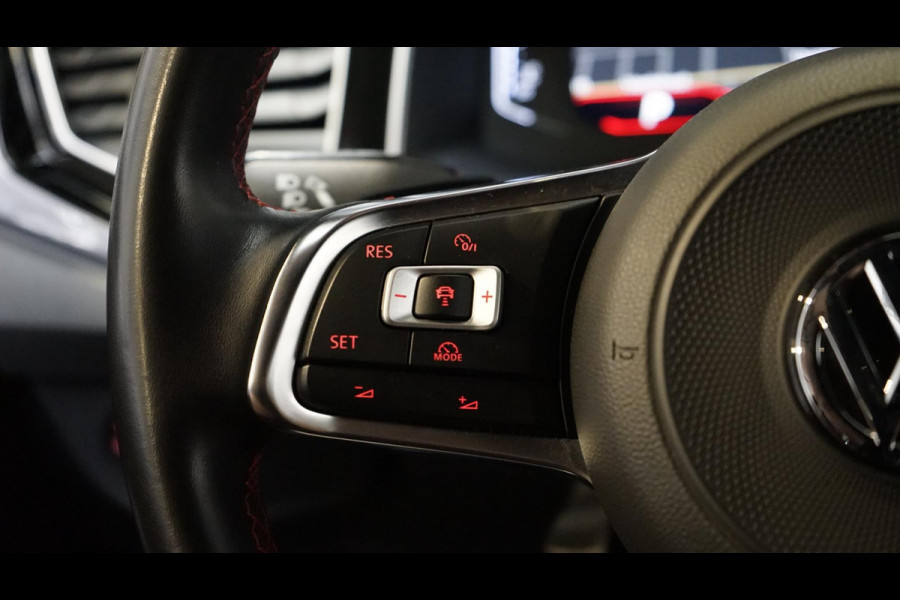 Volkswagen Polo 2.0 TSI GTI AUTOMAAT ACC-ALCANTARA-CAMERA-CLIMA-KEYLESS-LED-MODE-NAVIGATIE-STOELVERWARMING