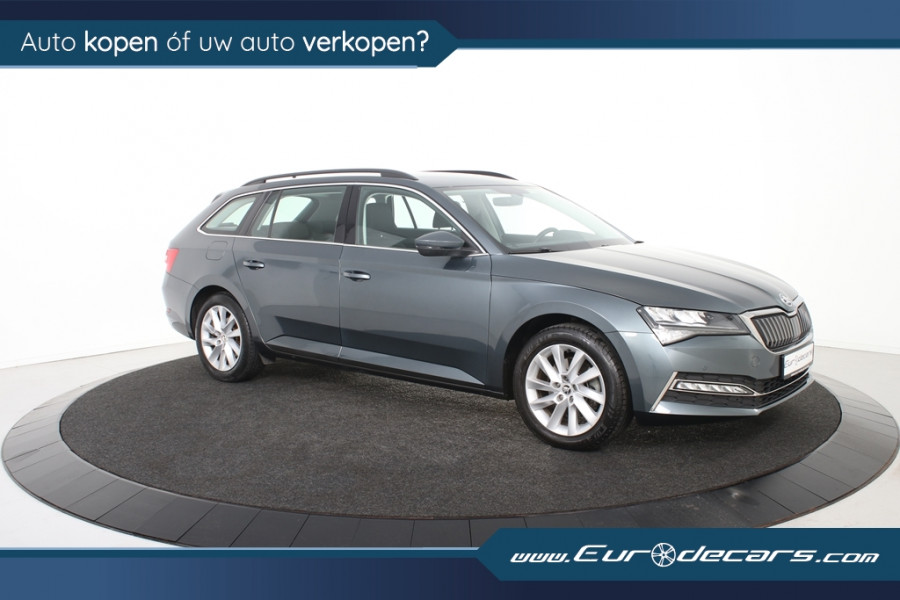 Škoda Superb Combi 1.4 iV Ambition *Navigatie*Camera*Carplay*LED*DAB*