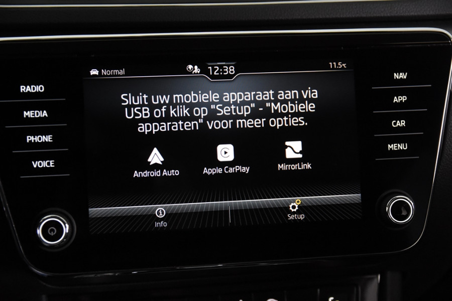 Škoda Superb Combi 1.4 iV Ambition *Navigatie*Camera*Carplay*LED*DAB*