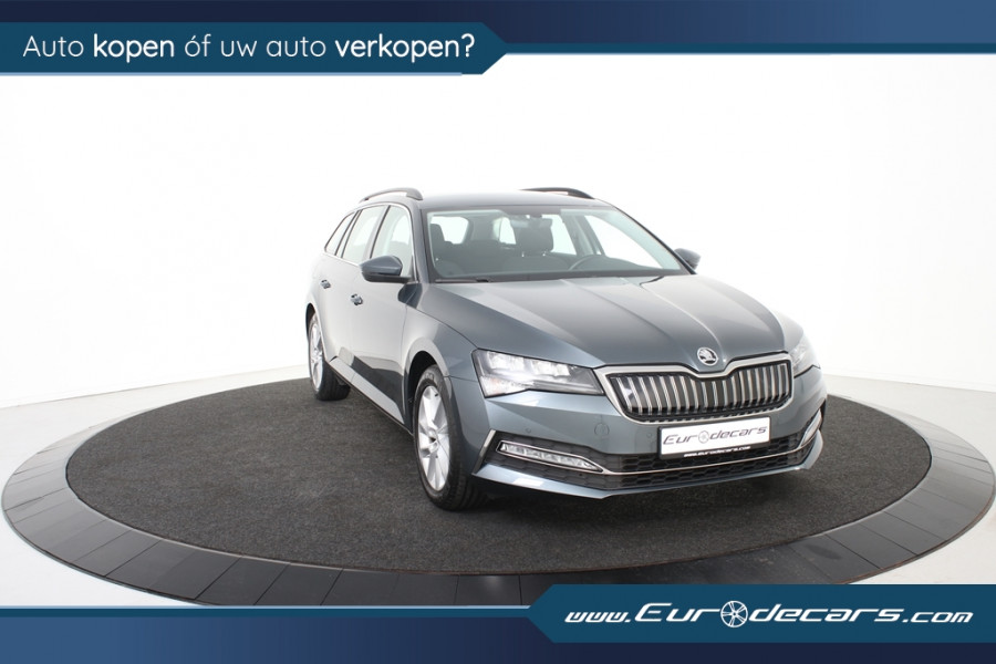 Škoda Superb Combi 1.4 iV Ambition *Navigatie*Camera*Carplay*LED*DAB*