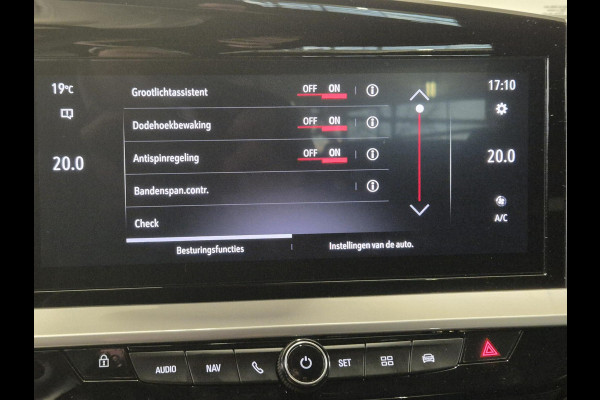 Opel Mokka 1.2 Turbo Ultimate Automaat | Alcantara | Matrix LED Koplampen | Stoelverwarming | Stuurwielverwarming