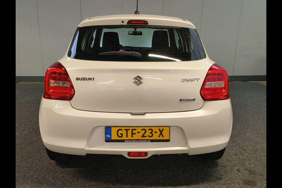 Suzuki Swift 1.2 Comfort Smart Hybrid uit 2021 Rijklaar + 12 maanden Bovag-garantie Henk Jongen Auto's in Helmond,  al 50 jaar service zoals 't hoort!