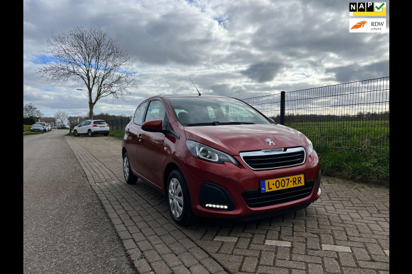 Peugeot 108 1.0 e-VTi Active, Airconditioning, Apple CarPlay, Navigatie, Bluetooth, 1e eigenaar en Boekjes aanwezig