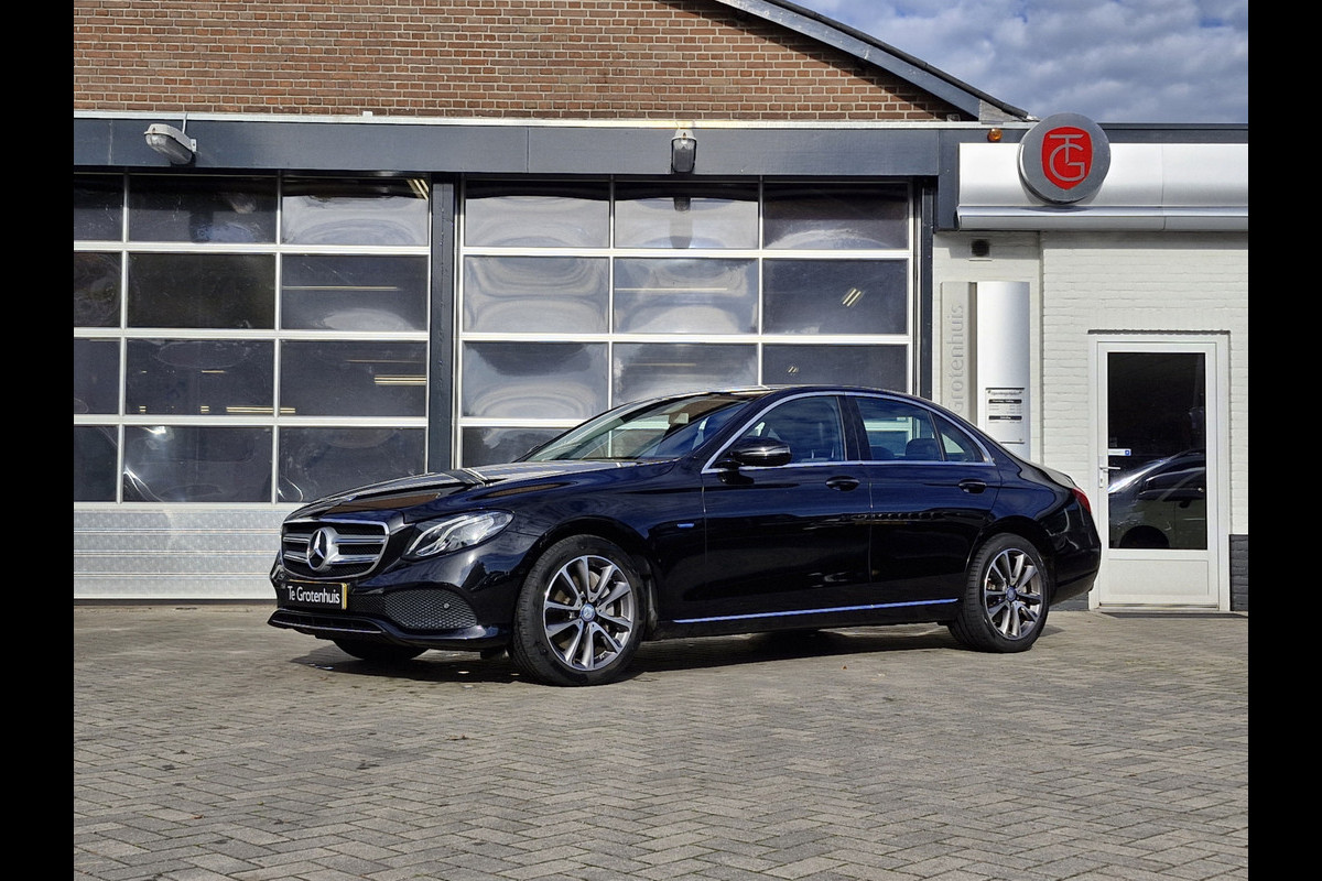 Mercedes-Benz E-Klasse 350 e Lease Edition luchtveren, digitaal tellerpaneel, trekhaak