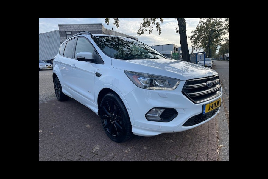 Ford Kuga 2.0 TDCi Awd Automaat ST-Line 137.000km Airco/ECC,Navigatie,Camera