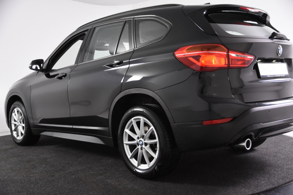 BMW X1 sDrive18i *1ste Eigenaar*Navigatie*Park assist*