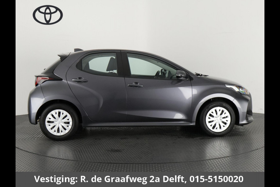 Toyota Yaris 1.5 Hybrid Active | Navigatie |