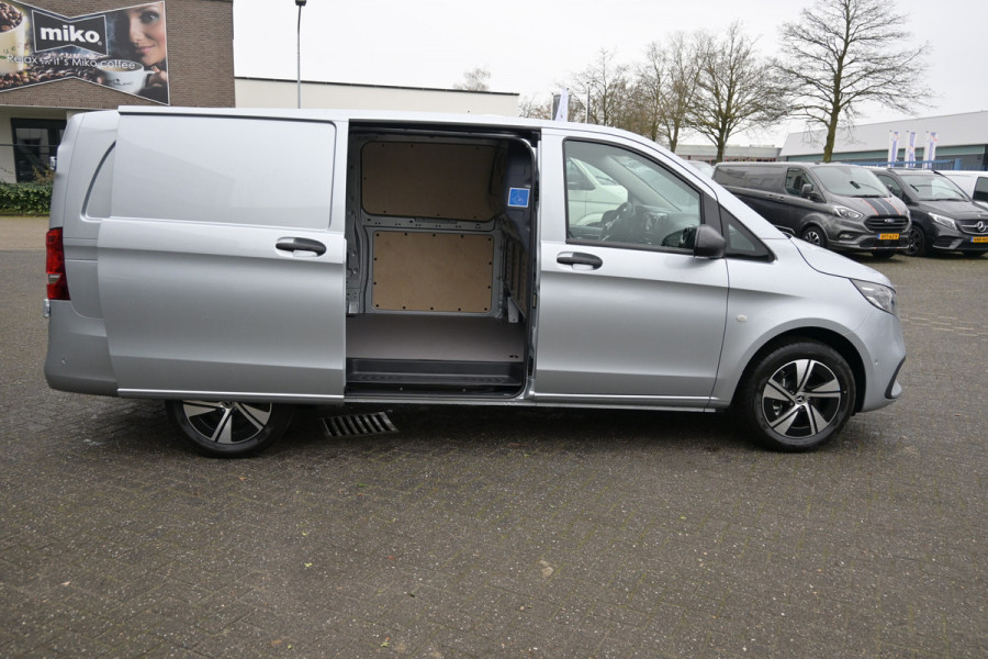 Mercedes-Benz Vito 116 CDI L2 Select 2500kg trekgewicht, Navigatie