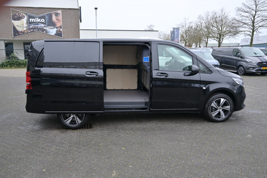 Mercedes-Benz Vito 116 CDI L2 Select 2500 kg trekgewicht, Navigatie