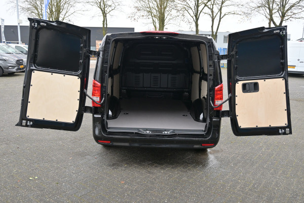 Mercedes-Benz Vito 116 CDI L2 Select 2500 kg trekgewicht, Navigatie