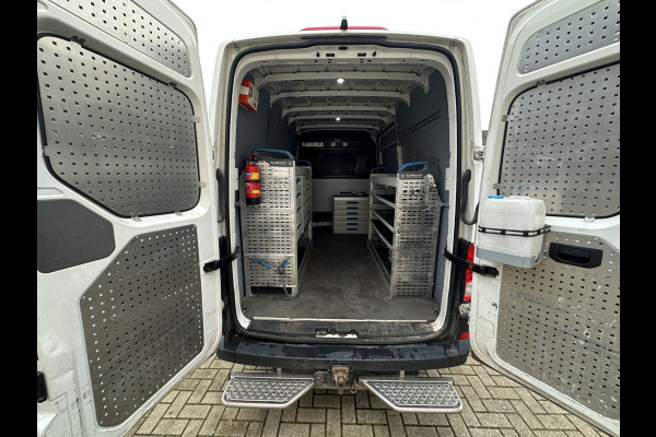 Volkswagen Crafter 35 2.0 TDI 140PK EURO6 L3H3 Achteruitrijcamera /Cruise control/trekhaak