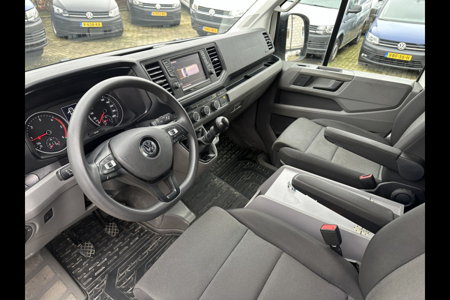 Volkswagen Crafter 35 2.0 TDI 140PK EURO6 L3H3 Achteruitrijcamera /Cruise control/trekhaak