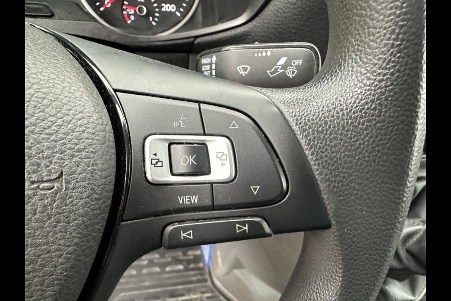 Volkswagen Crafter 35 2.0 TDI 140PK EURO6 L3H3 Achteruitrijcamera /Cruise control/trekhaak