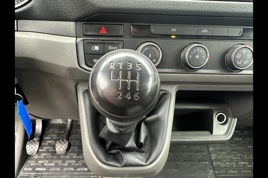 Volkswagen Crafter 35 2.0 TDI 140PK EURO6 L3H3 Achteruitrijcamera /Cruise control/trekhaak