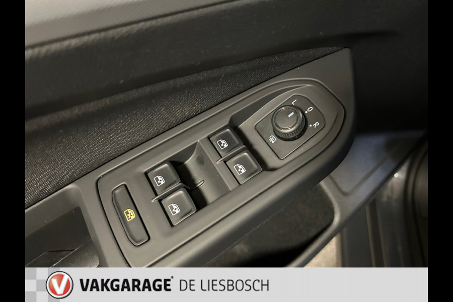 Volkswagen Golf 1.0 TSI Golf,apple carplay,led,adaptive cruisec,virual cockpit,pdc,media