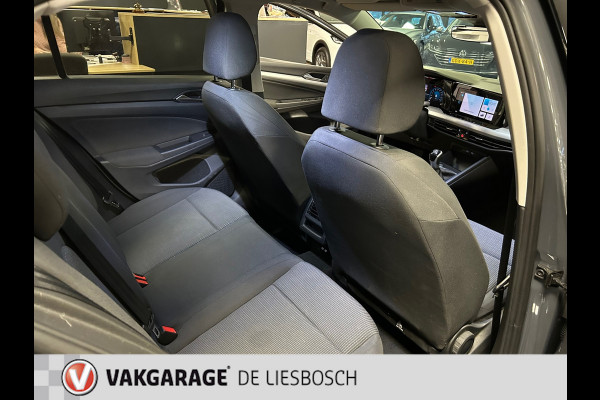 Volkswagen Golf 1.0 TSI Golf,apple carplay,led,adaptive cruisec,virual cockpit,pdc,media