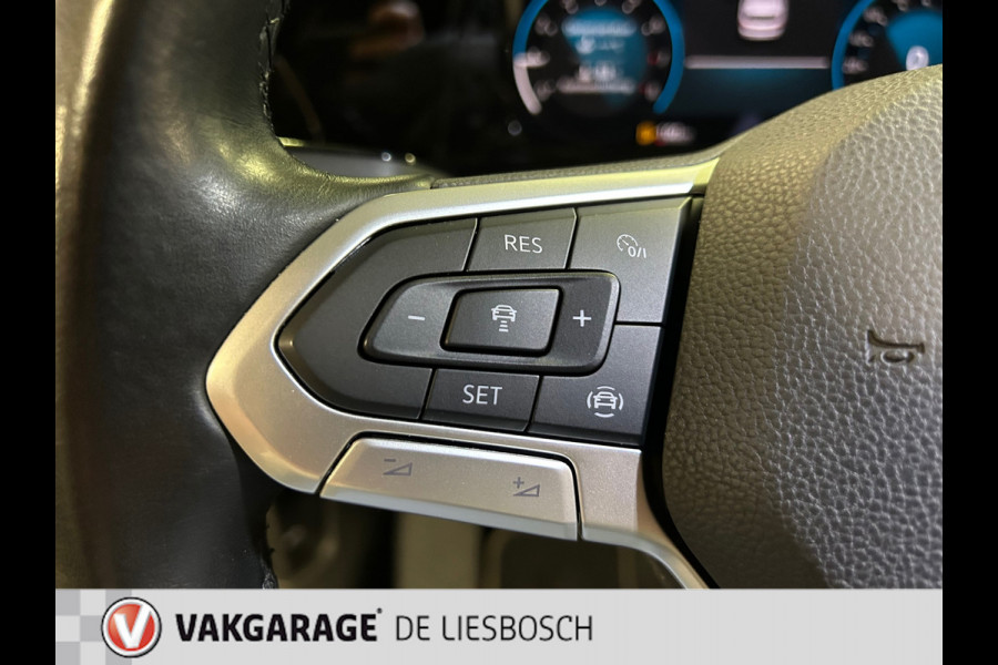 Volkswagen Golf 1.0 TSI Golf,apple carplay,led,adaptive cruisec,virual cockpit,pdc,media