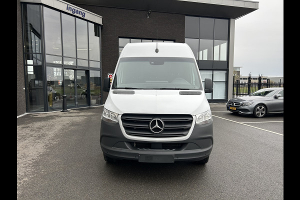 Mercedes-Benz Sprinter 317 CDI L3 H2 9G-TRONIC / MBUX / Navigatie / Camera / Parkeersensoren / Cruise control / Airco / 270 Graden achterdeuren