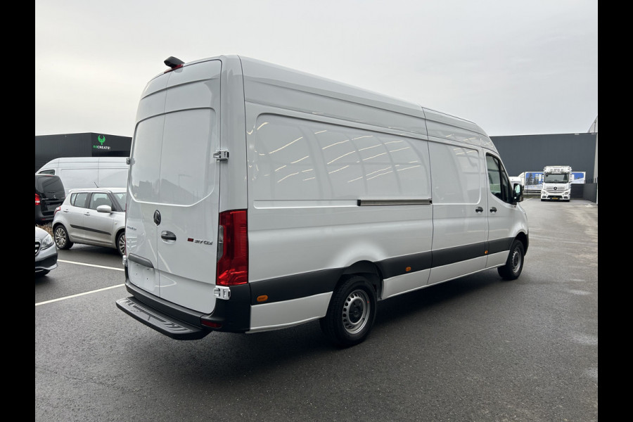 Mercedes-Benz Sprinter 317 CDI L3 H2 9G-TRONIC / MBUX / Navigatie / Camera / Parkeersensoren / Cruise control / Airco / 270 Graden achterdeuren