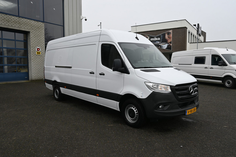 Mercedes-Benz Sprinter 317 CDI L3H2 RWD MBUX met camera, Brake assist, Geveerde stoel