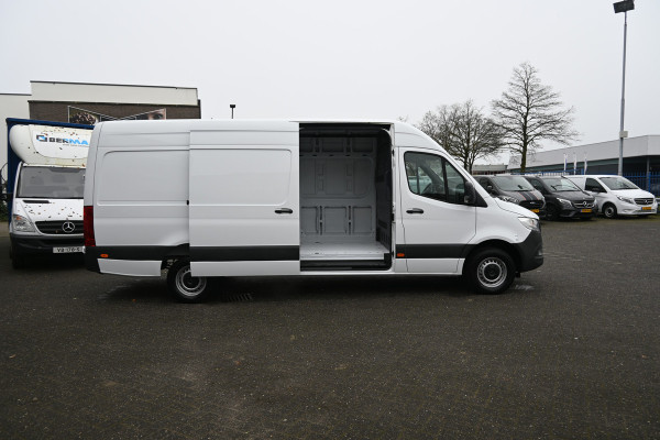 Mercedes-Benz Sprinter 317 CDI L3H2 RWD MBUX met camera, Brake assist, Geveerde stoel