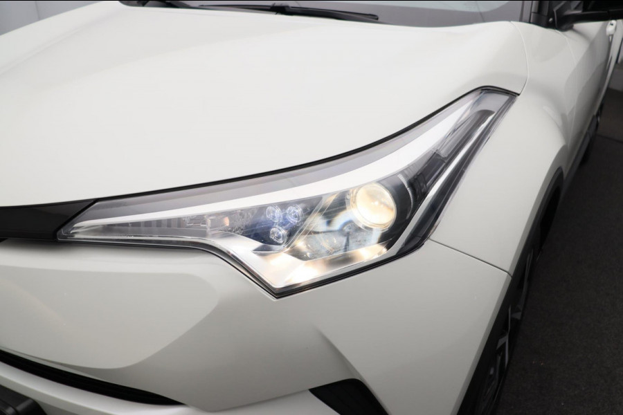 Toyota C-HR 1.2 Style Navigatie Trekhaak Camera Climate-control Cruise * 1e Eigenaar *