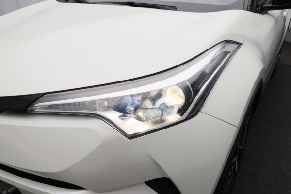 Toyota C-HR 1.2 Style Navigatie Trekhaak Camera Climate-control Cruise * 1e Eigenaar *