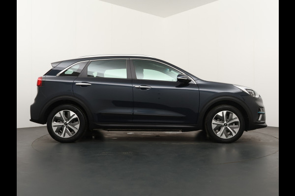 Kia e-Niro DynamicLine 64 kWh - Navigatie - Adaptief Cruise Control - Climate Control - Navigatie - Apple/Android Carplay - Fabrieksgarantie Tot 2028