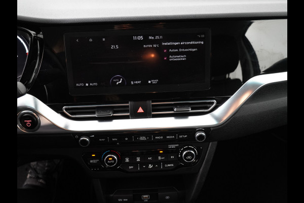 Kia e-Niro DynamicLine 64 kWh - Navigatie - Adaptief Cruise Control - Climate Control - Navigatie - Apple/Android Carplay - Fabrieksgarantie Tot 2028