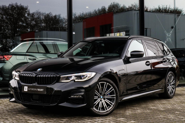 BMW 3 Serie Touring 330e M-Sport - LASER - CAMERA - DEALER ONDERHOUDEN