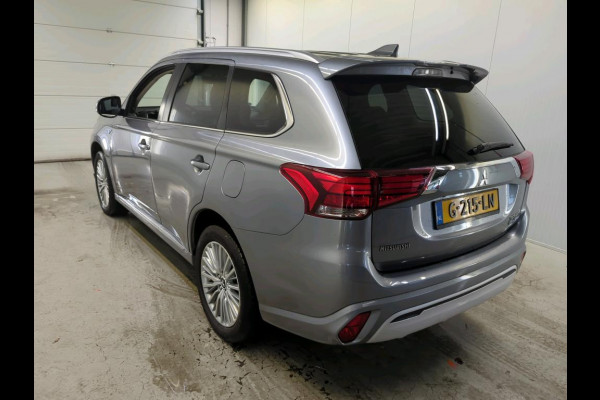 Mitsubishi Outlander 2.4 PHEV Pure+ NL AUTO | CAMERA | CARPLAY | STOELVERW |