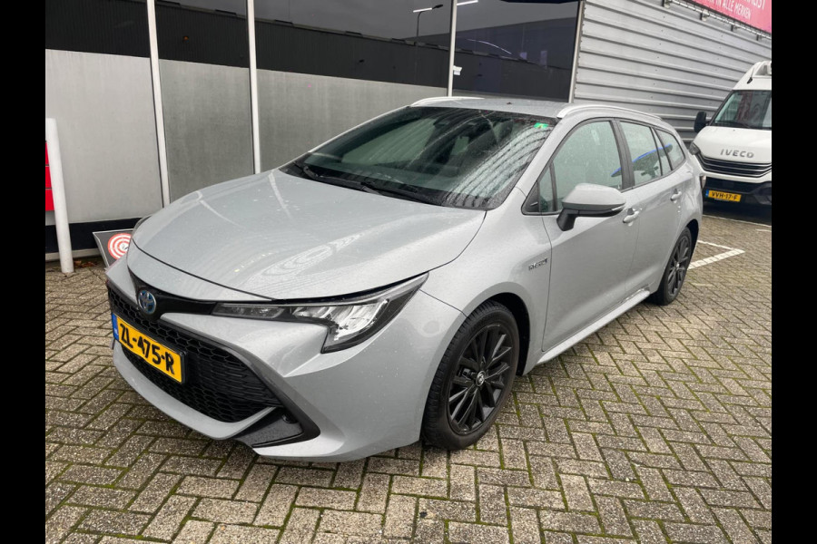 Toyota Corolla Touring Sports 1.8 Hybrid Active / camera / navigatie / trekhaak