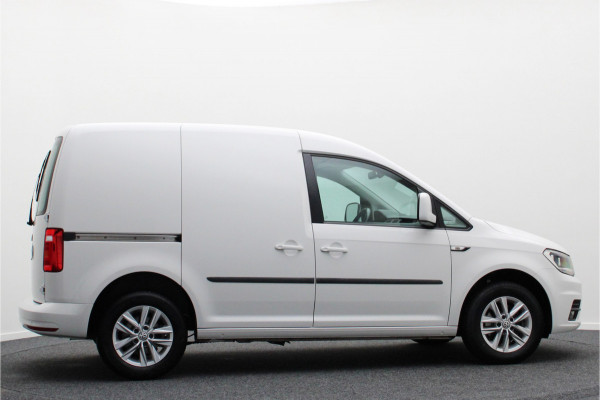 Volkswagen Caddy 2.0 TDI L1H1 BMT Highline Airco, Cruise, Navigatie, PDC, Bluetooth, Vermoeidheidsherk., DAB, 15''