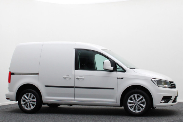 Volkswagen Caddy 2.0 TDI L1H1 BMT Highline Airco, Cruise, Navigatie, PDC, Bluetooth, Vermoeidheidsherk., DAB, 15''