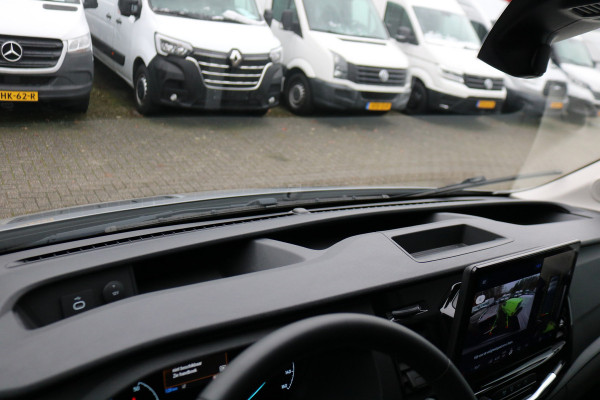 Ford Transit 350 L2 H2 Trend 68 kWh Airco Navigatie Camera (100% Elektrisch)