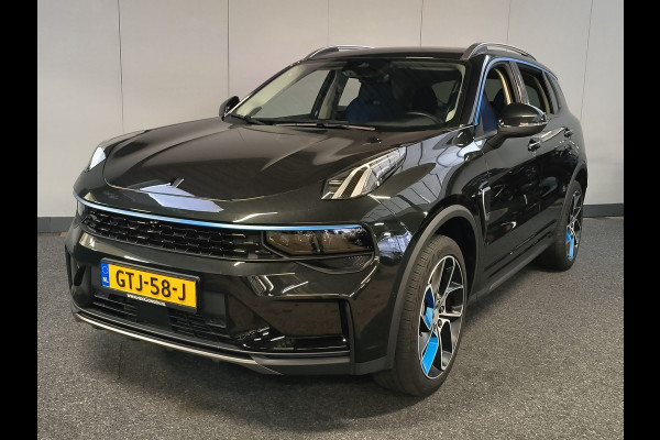 Lynk & Co 01 1.5 PHEV 6,6 kW  *360° Camera* Pano/dak Apple/Carplay Adaptive/Cruise Rijklaar + 12 maanden Bovag-garantie Henk Jongen Auto's in Helmond,  al 50 jaar service zoals 't hoort!