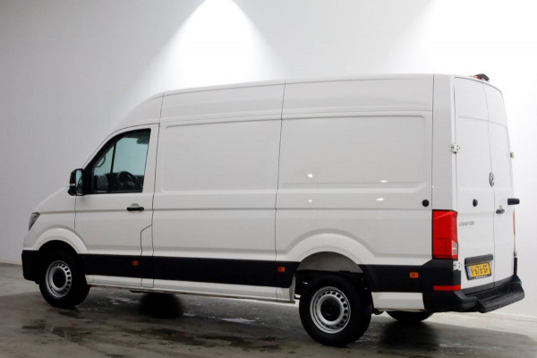 Volkswagen Crafter 35 2.0 TDI 177pk L3H3 (L2H2) RWD Navi/Camera/Trekhaak 3500kg 09-2018