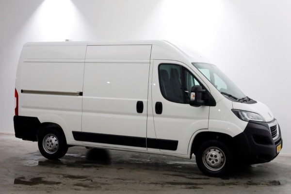 Peugeot Boxer 335 2.2 BlueHDi 140pk L2H2 Premium Airco/Navi 11-2019