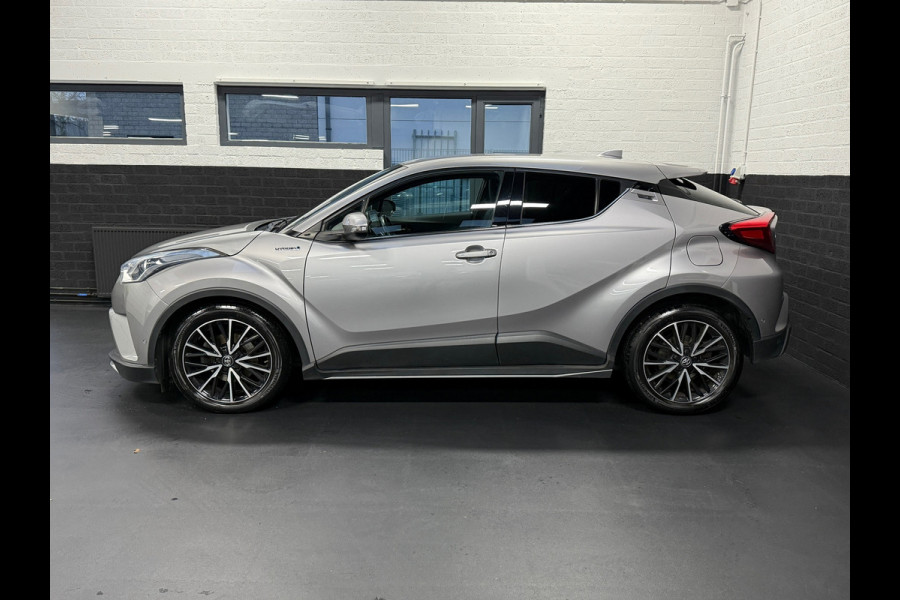 Toyota C-HR 1.8 Hybrid Bi-Tone Plus Sport, Leder, Camera, JBL, DAB