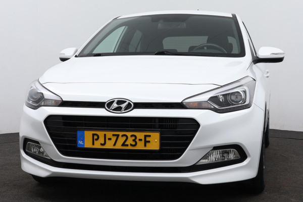 Hyundai i20 1.0 T-GDI Black Edition(NL-auto, Goed Onderh, Navi, Camera, Cruise Con, Parkeersensoren, Lane Assist, Airco, Etc)