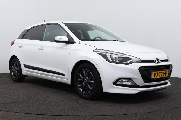 Hyundai i20 1.0 T-GDI Black Edition(NL-auto, Goed Onderh, Navi, Camera, Cruise Con, Parkeersensoren, Lane Assist, Airco, Etc)